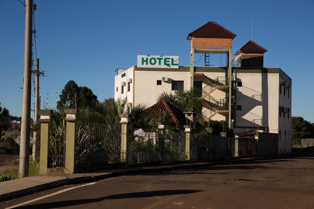 Hotel Monet Ерешін Екстер'єр фото